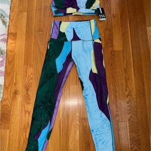 DSG Multicolor Abstract High-Waist Leggings - Blue, Purple, Green